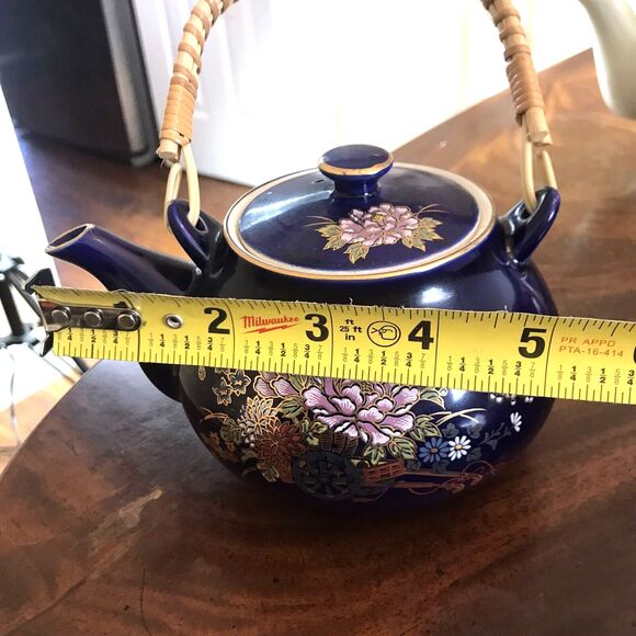 Vintage KUTANI JAPANESE TEA SET Cobalt Blue Porcelain Flower Cart Gold Leaf Trim - Picture 14 of 15